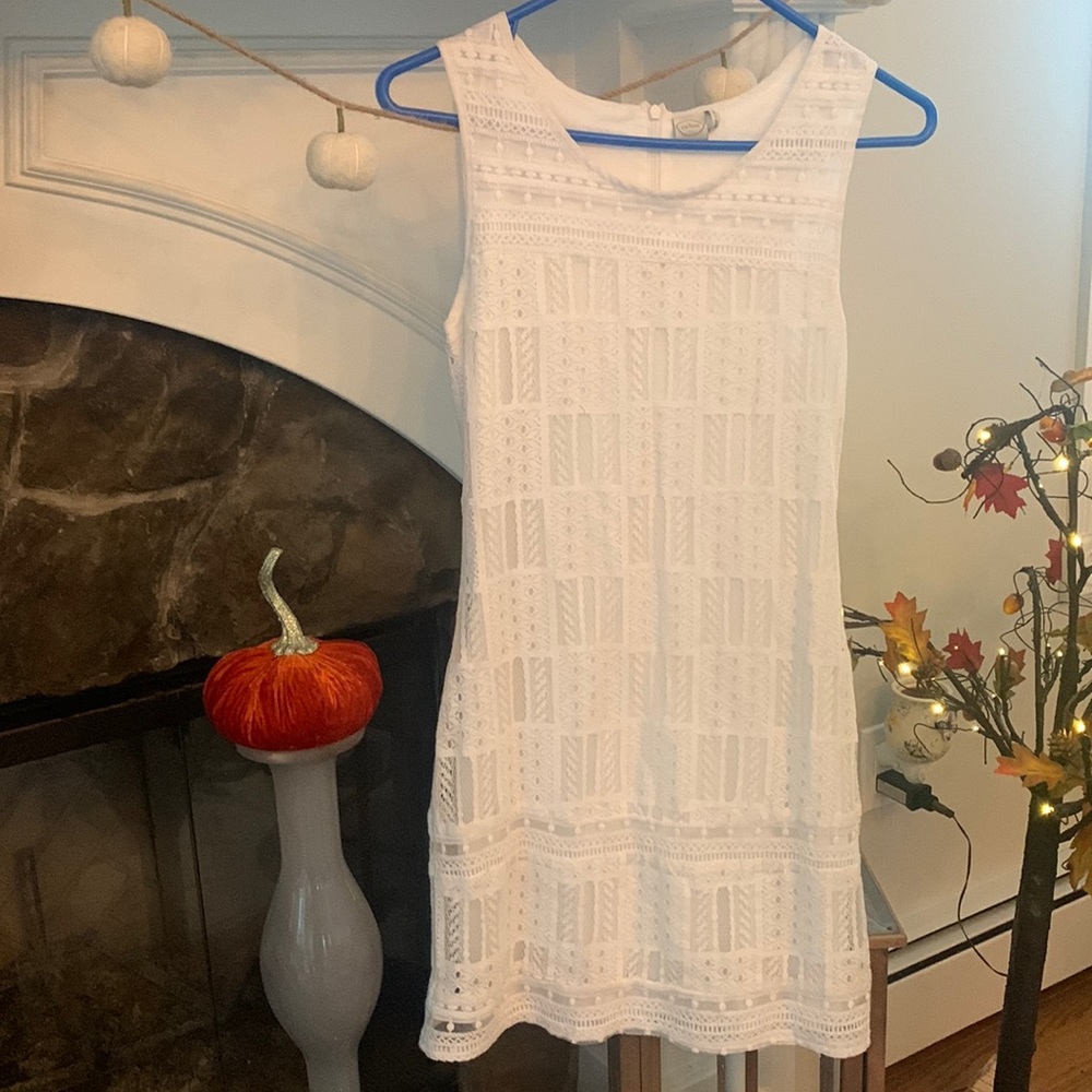 Paper Crane lined white lace dress size S
